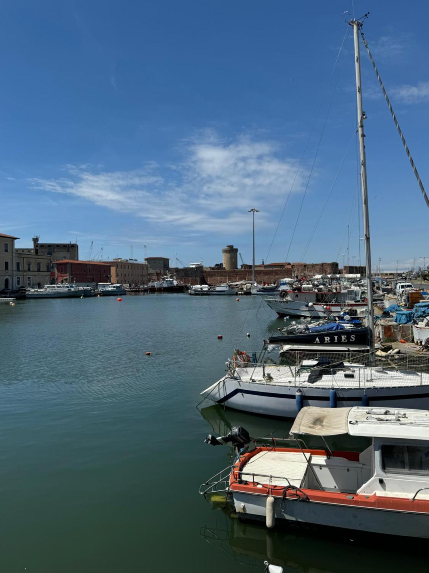 Colben Tuscany Home - Il Mare Dalla Finestra Nell'Atmosfera Tipica Livornese Livorno Exterior foto