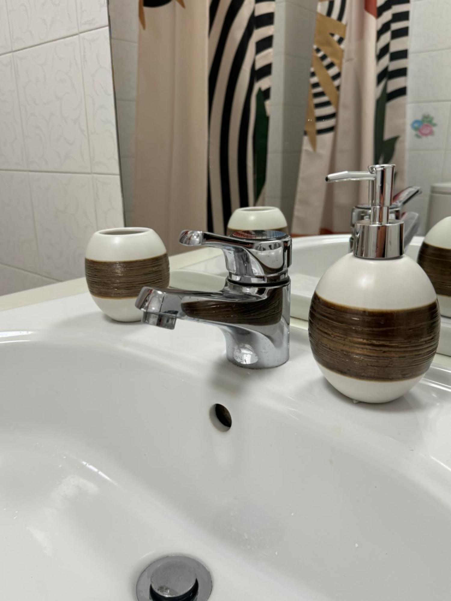 Colben Tuscany Home - Il Mare Dalla Finestra Nell'Atmosfera Tipica Livornese Livorno Exterior foto